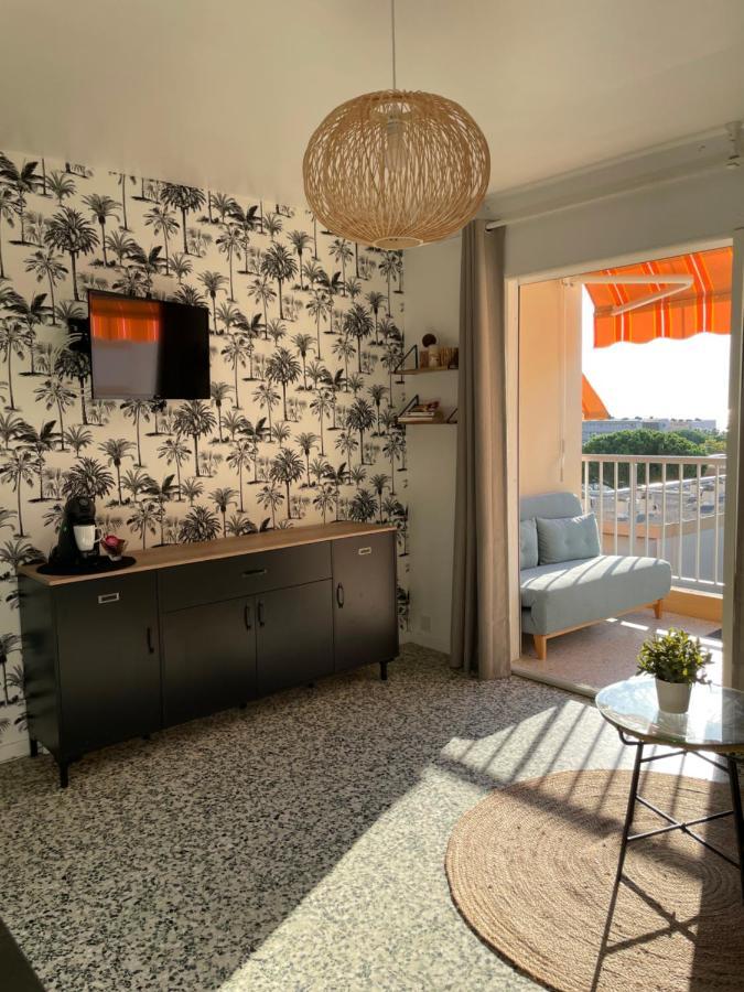 Appartement Vue Mer Au Lavandou Ле-Лаванду Экстерьер фото